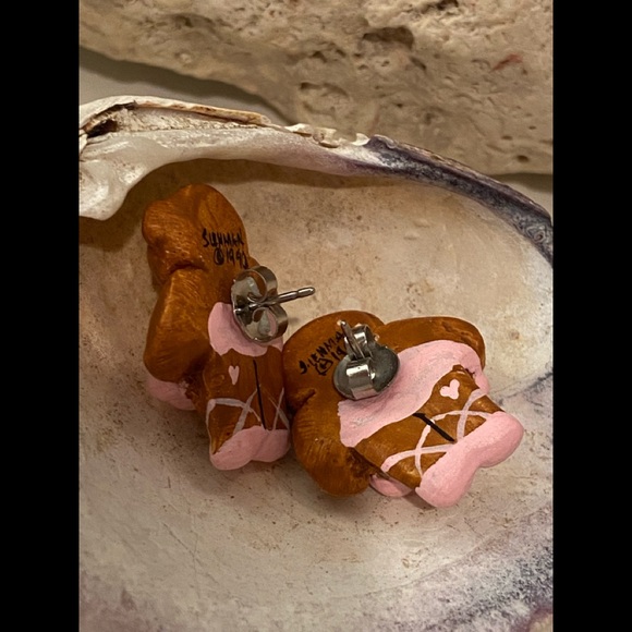 Ballerina Bear Earrings - Picture 3 of 5